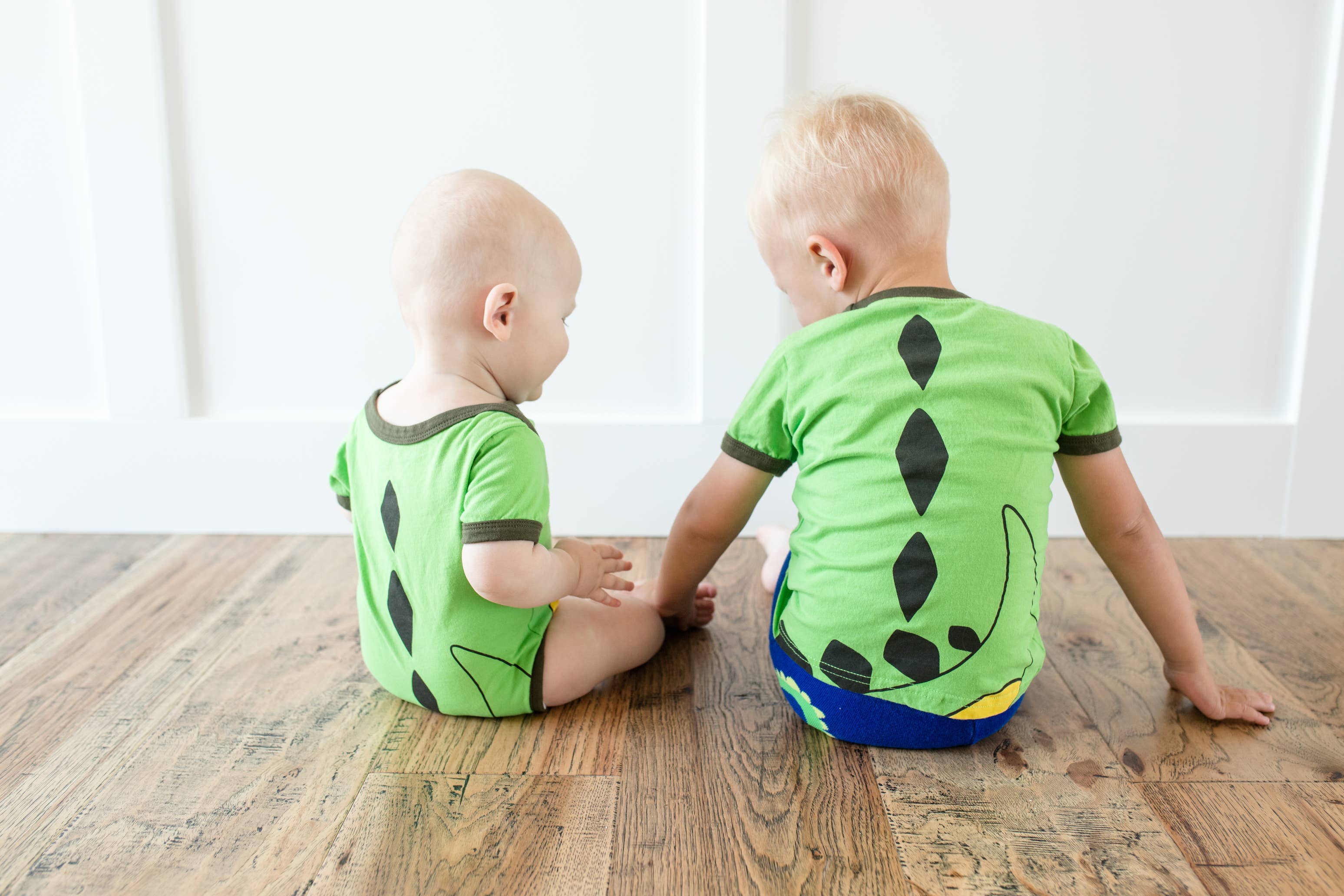 Doodle Pants – wholesale Bodysuit (non-footed) – Baby – Dino Green Baby Bodysuit4