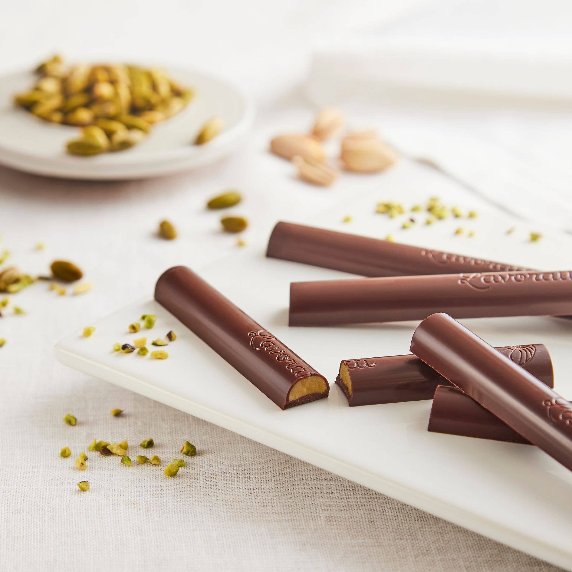 Cioccolato Lavoratti 1938 - Vendita all'ingrosso Cioccolato - Matite di cioccolato: Pistacchio Verde di Bronte DOP1