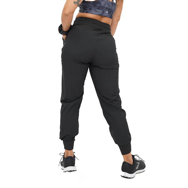 Jump-Start Joggers för wholesale av Noori Apparel Inc.