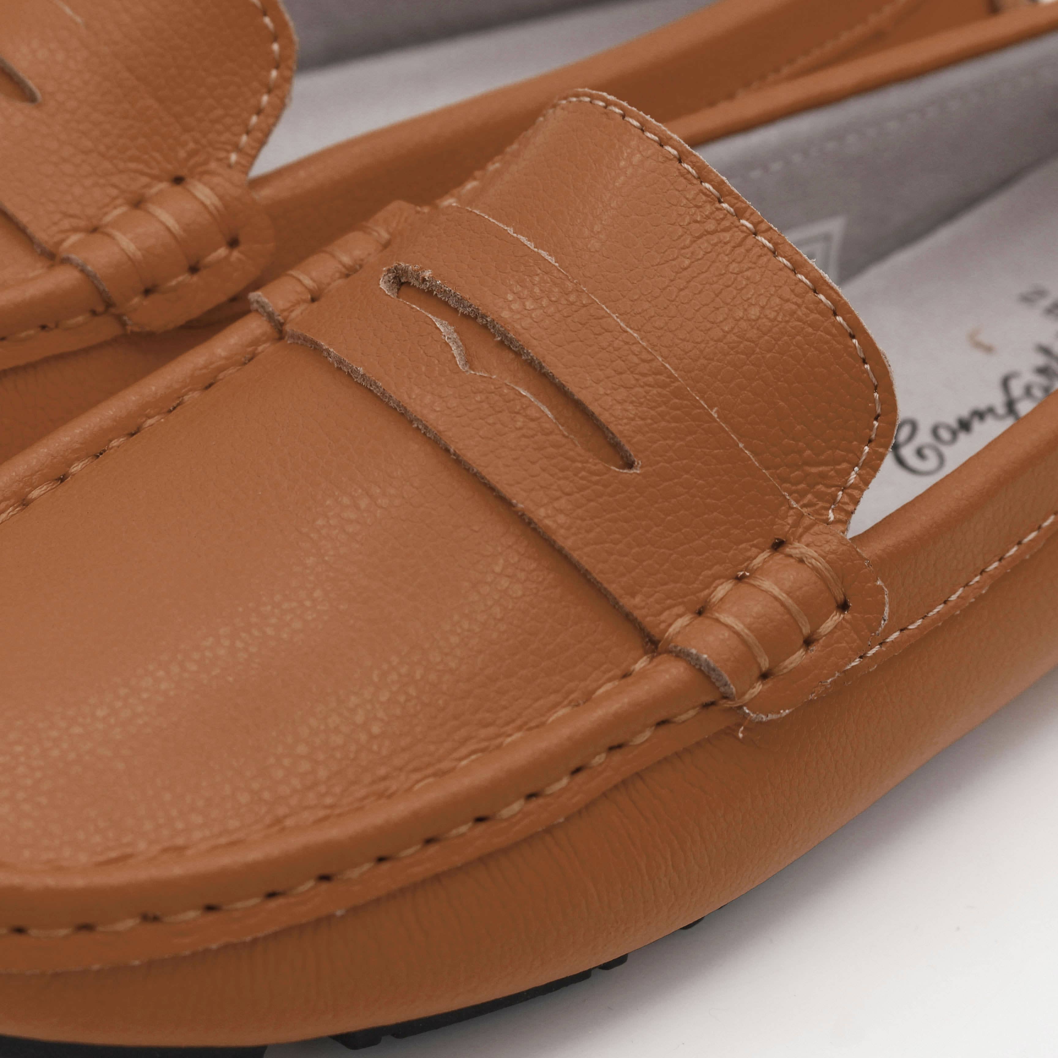 Zerimar 1942 - Wholesale Loafers - Women's - Women's Leather Moccasin Loafer Flat Shoes-Zerimar27