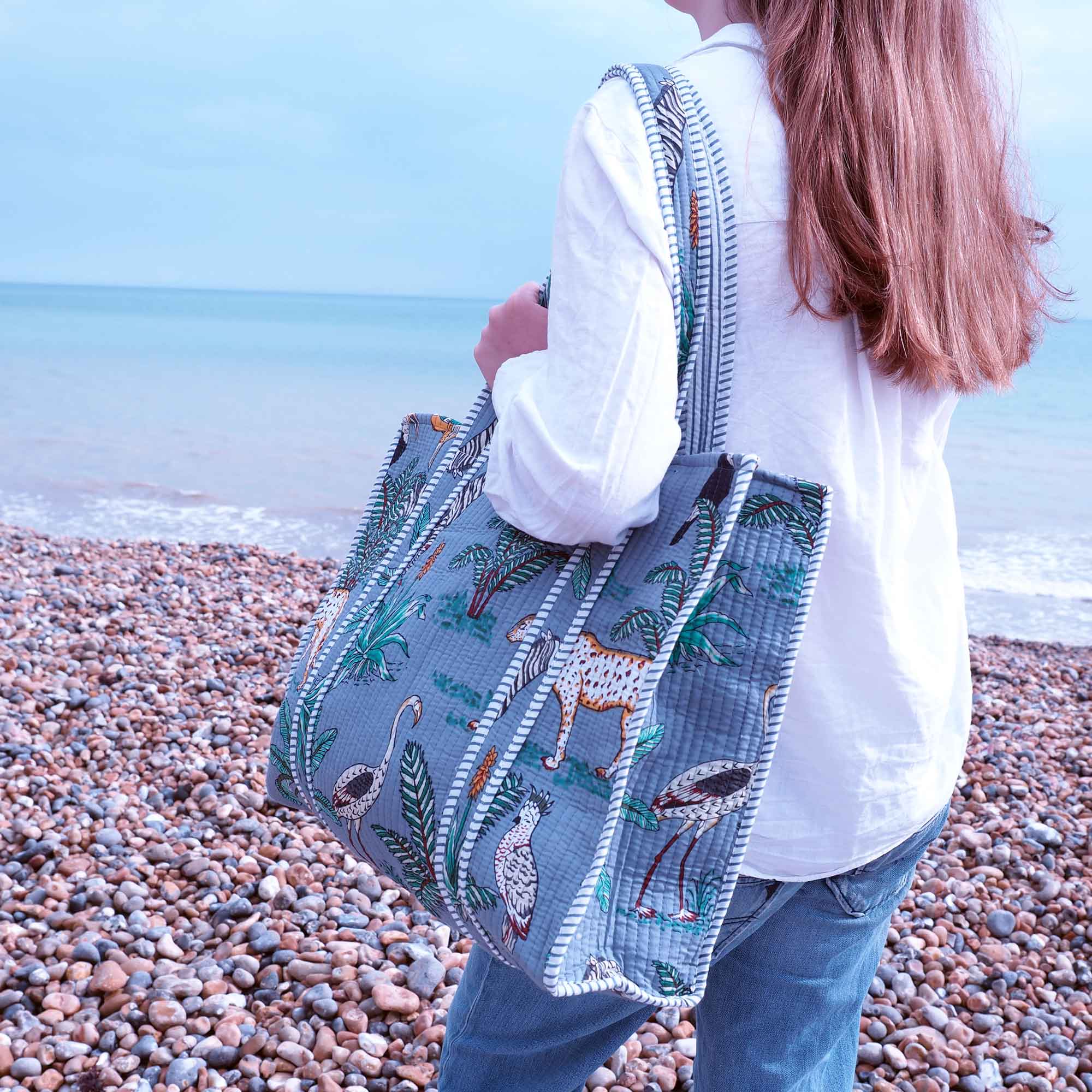 The Paper High Gift Company Limited - Wholesale Tote Bag - Women's - Reversible Jungle Print Quilted Cotton Tote Bag6