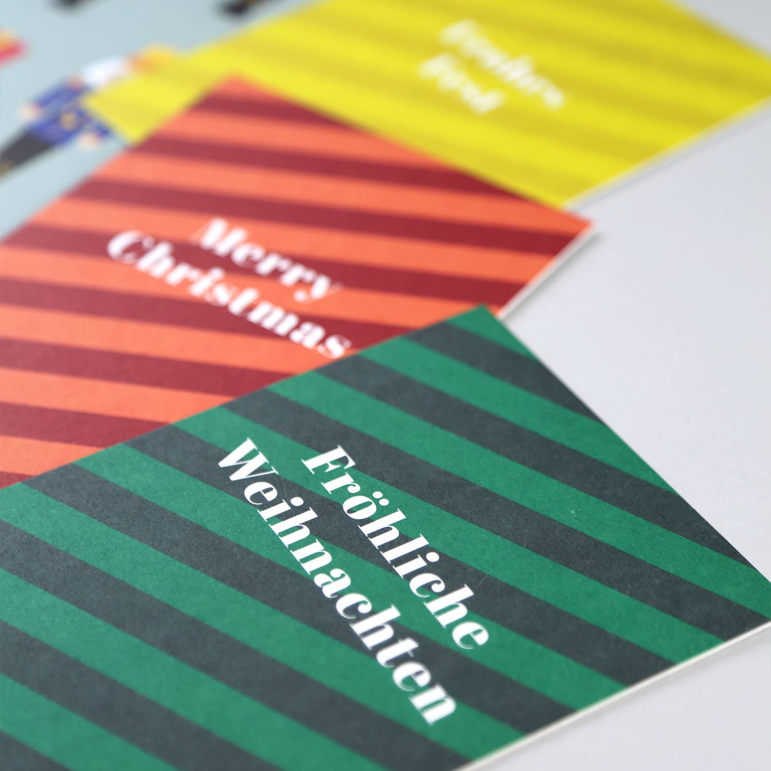 Kunst an Papier - Wholesale Christmas Card - Woodcut Cloe Christmas Red Stripes Postcard5