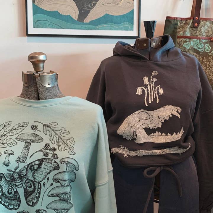 Sweat à capuche Coyote Skull Nature Walk avec cordon de serrage pour la vente par Nature Walk