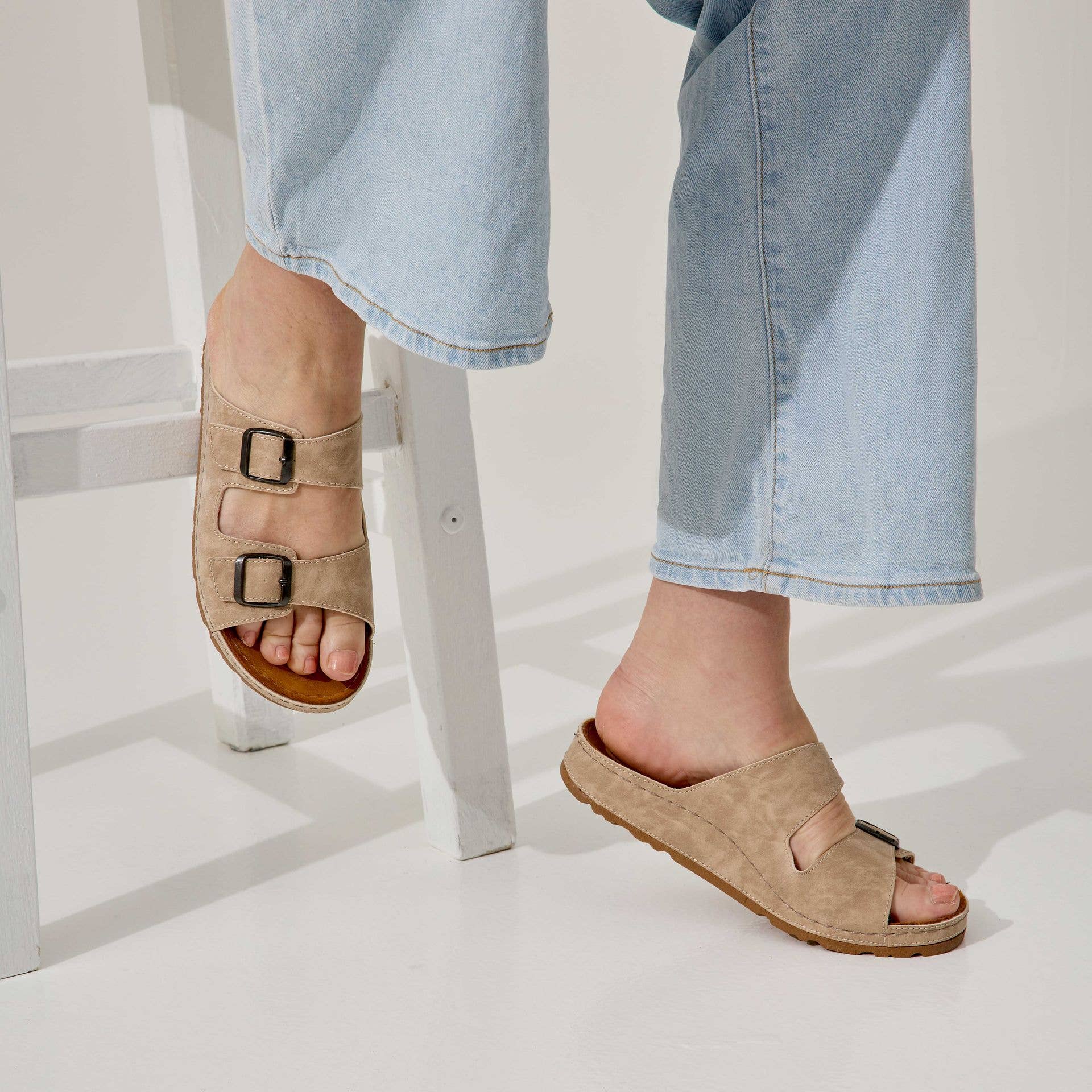 Gabylou - Vente Sandales – femme - Sandales largeur H pour pieds larges - Modele Hibiscus9