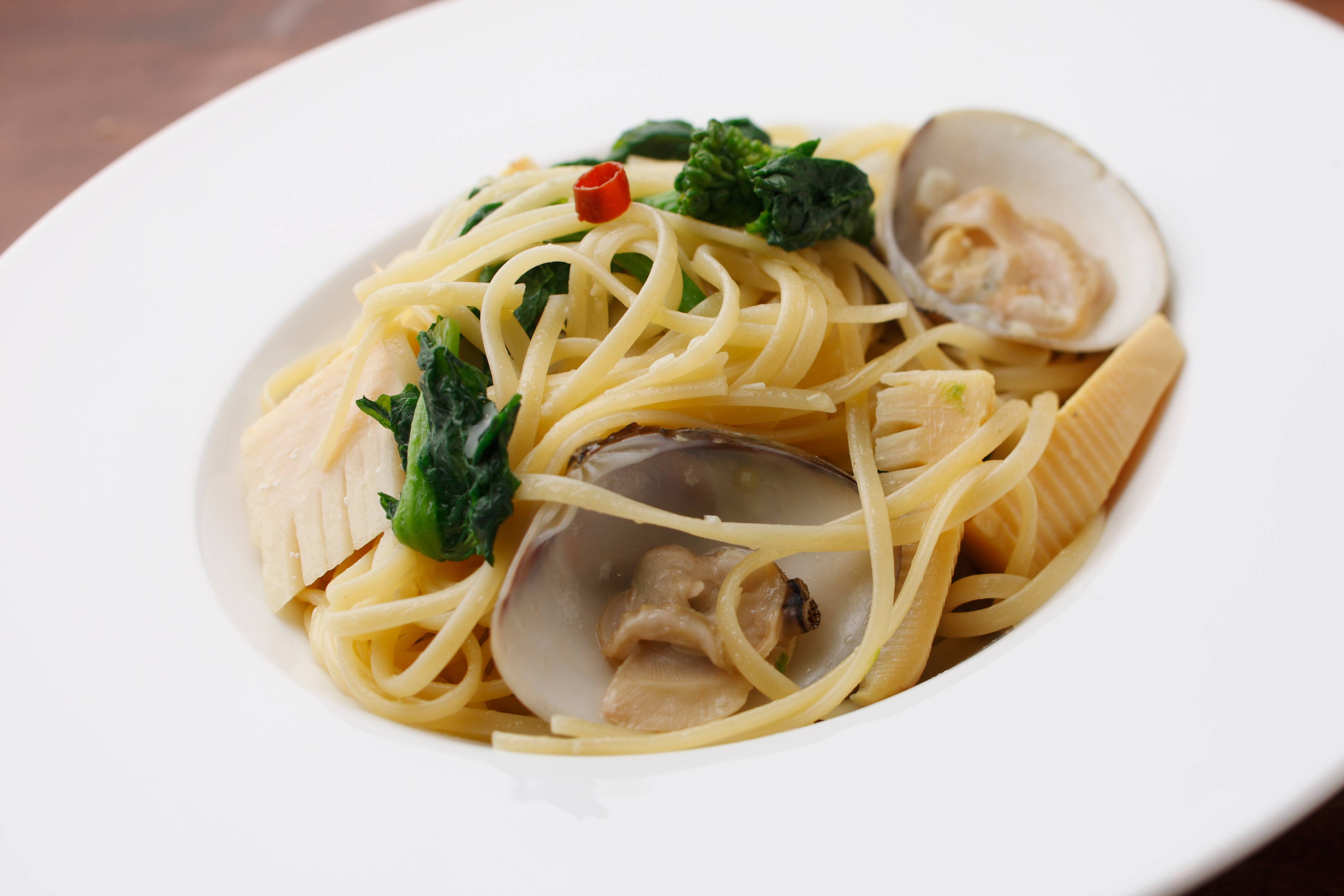 Japan Artisans - Wholesale Cooking Oil - Henko–Roasted White Sesame Oil 140g | Kyoto, Japan21