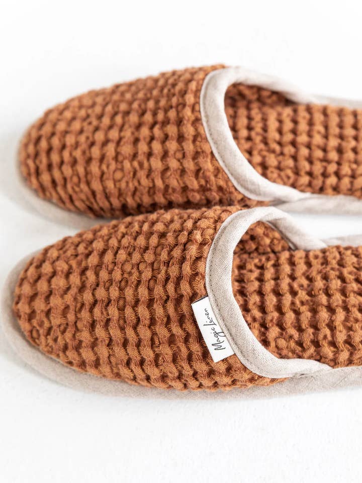 MagicLinen (We handle U.S. import procedures for you) - Wholesale Slippers - Unisex - Waffle Linen Slippers in Cinnamon (Unisex)3