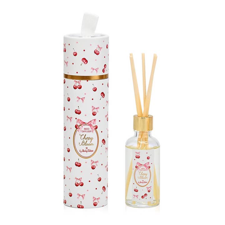 Duftdiffuser med pinde 50 ml Cherry Bloom af SoapTales for engroshandel hos IngrossoBeauty by INCI Srl