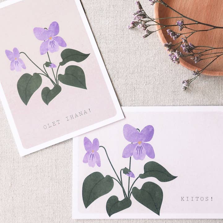 Saima Visuals Oy - Wholesale Everyday Greeting Card - Orvokki -kortti | Olet ihana!