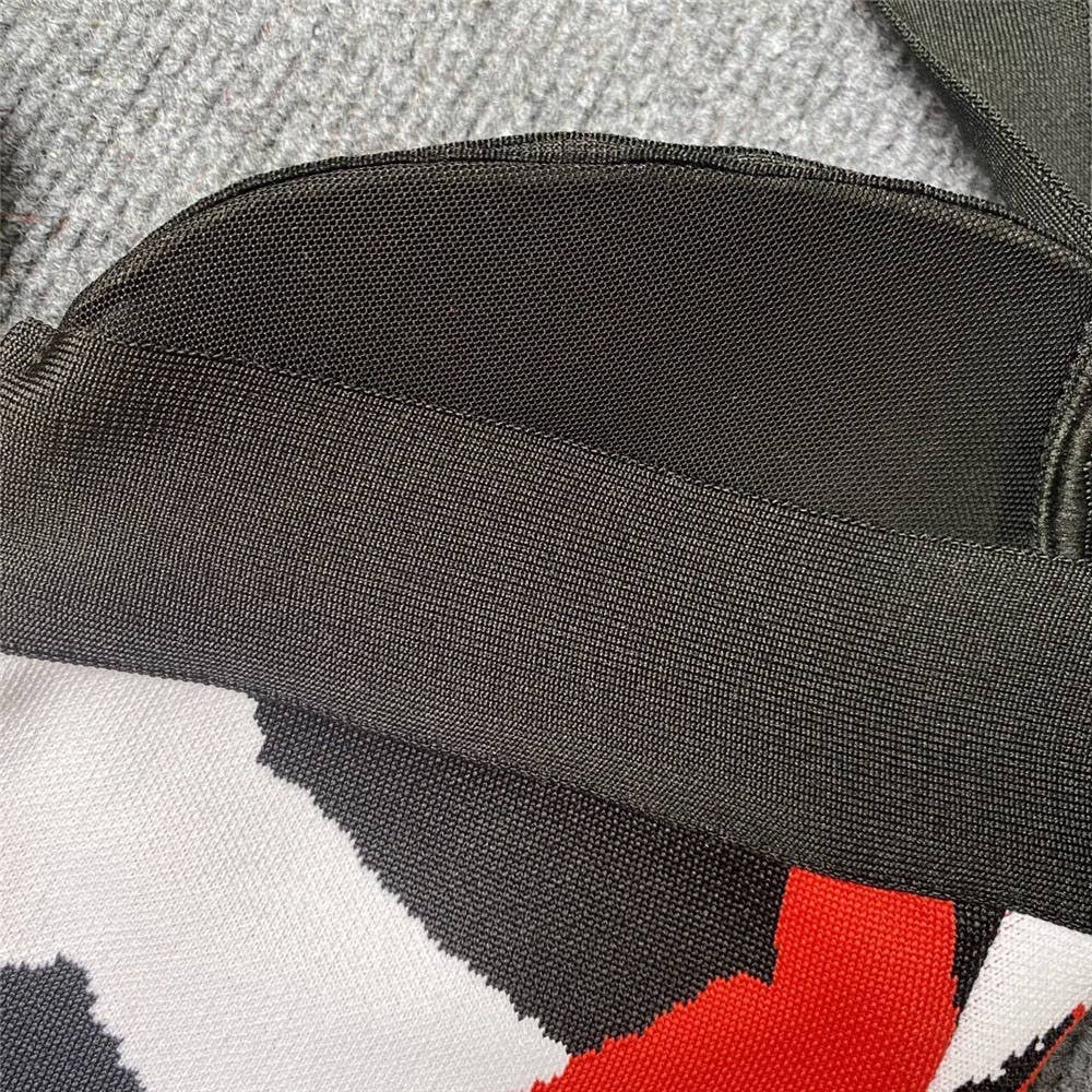 Rød DR0239 Chic Rose Jacquard halterkjole med guldknapper for engroshandel på Faire12