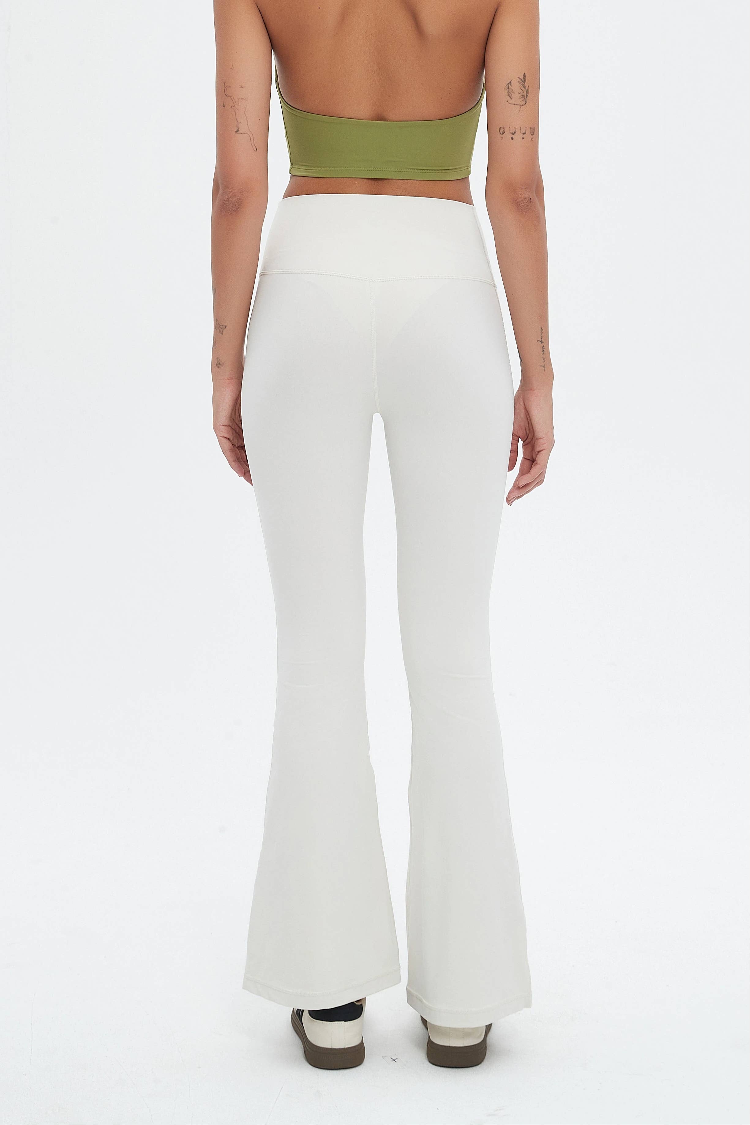 91thelabel - Vente Pantalon de sport – femme - Pantalon de yoga taille haute évasé sculptant Athena18