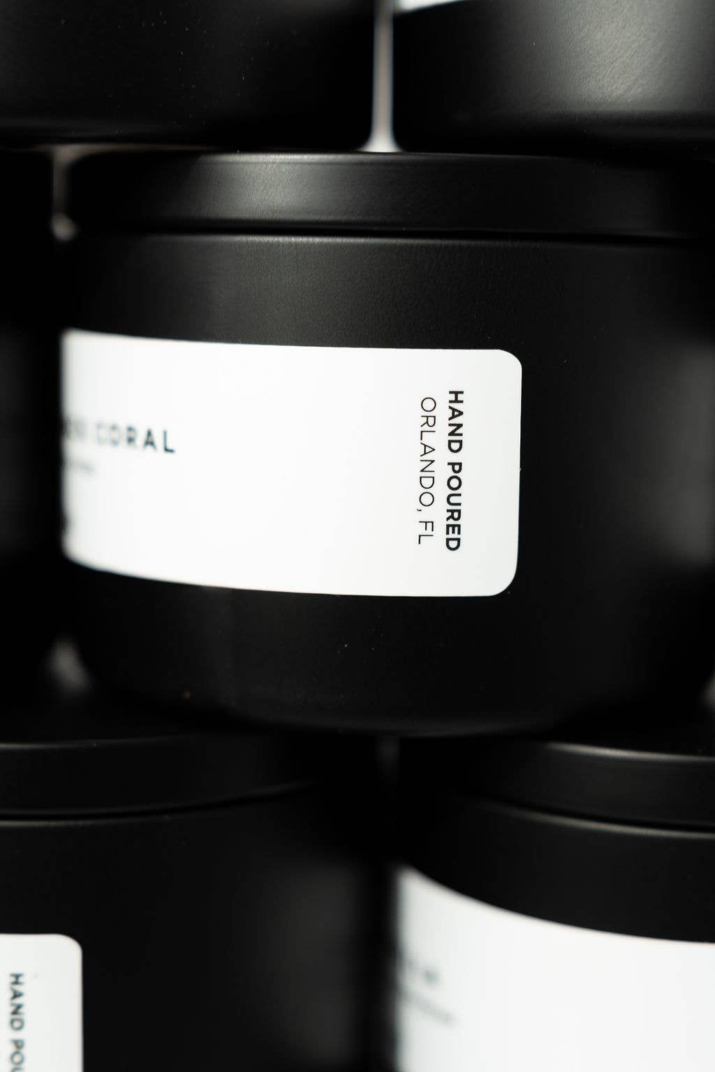 Wash and Wik - Wholesale Travel Candles - The Gentleman - 8oz Black Tins - 1 Wick Soy Wax Candle4