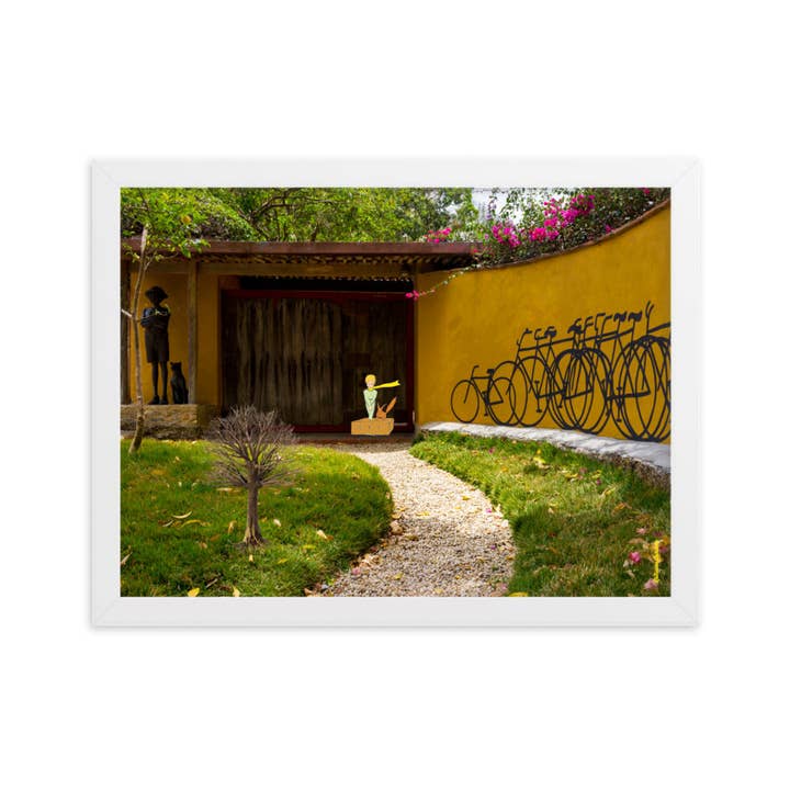 Caraqueño Little Prince 4 Photo encadrée en papier mat pour la vente par Kathiana Cardona Store