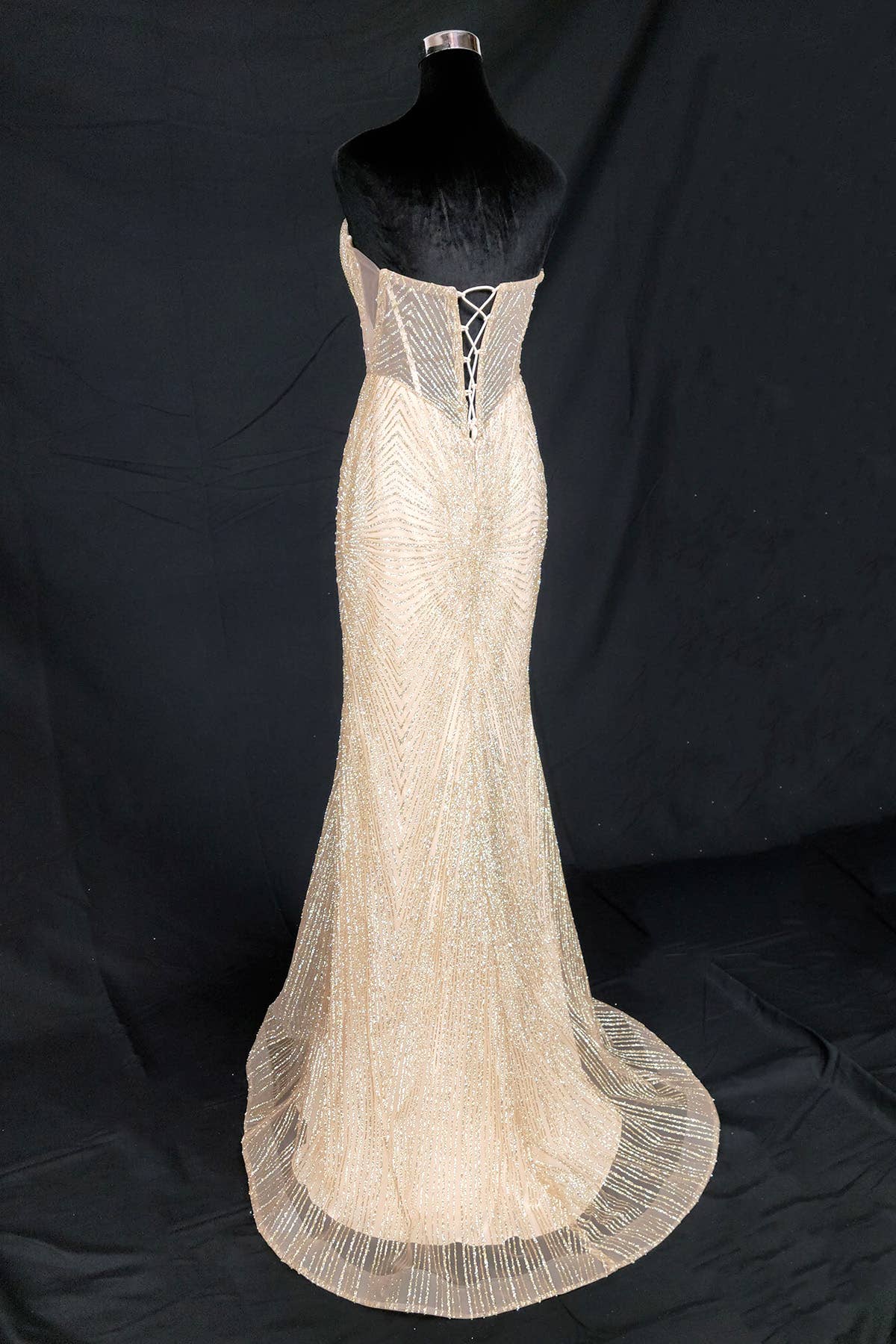 Chicas - Wholesale Gown - Women's - Long sparkling mermaid dress with hanging jewels CF00147