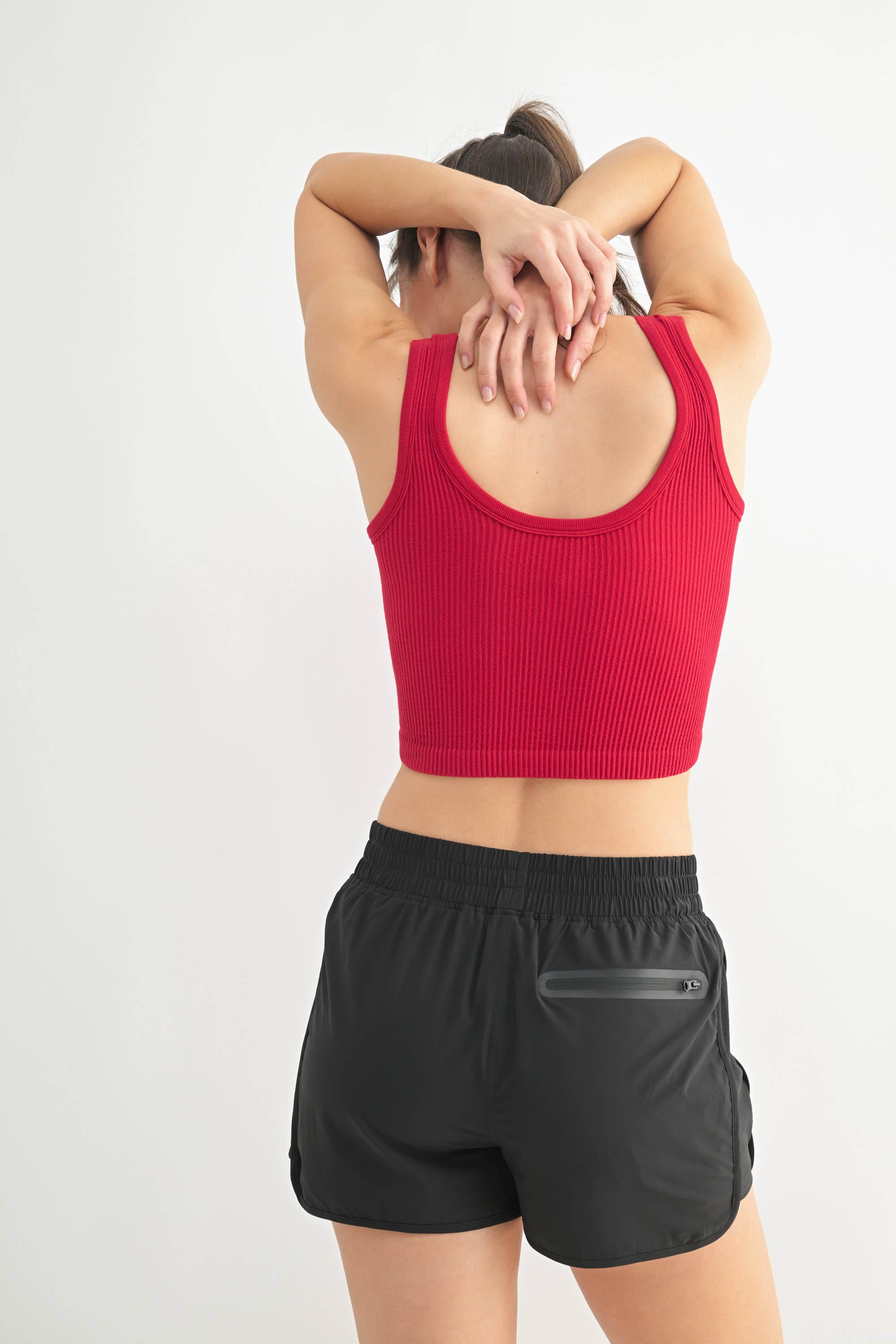 Mono B - Wholesale Tanktop - Dames - Geribbelde naadloze cropped tanktop66