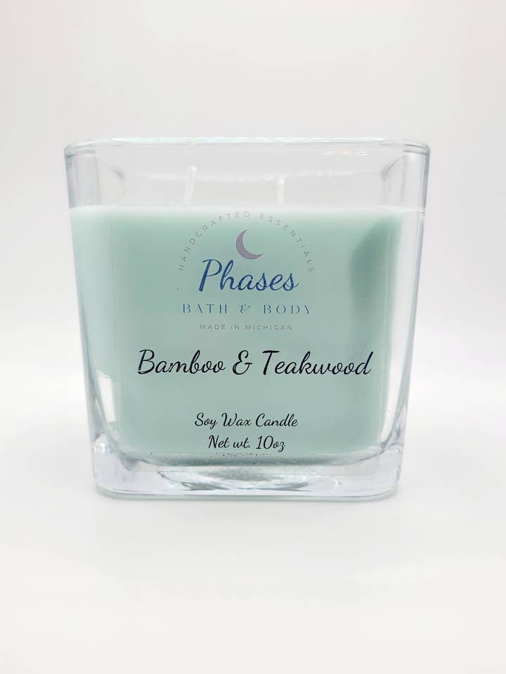 Bambus & Teakwood Soy Candle 10oz krukke (ren/maskulin type) for engroshandel hos Phases Bath & Body
