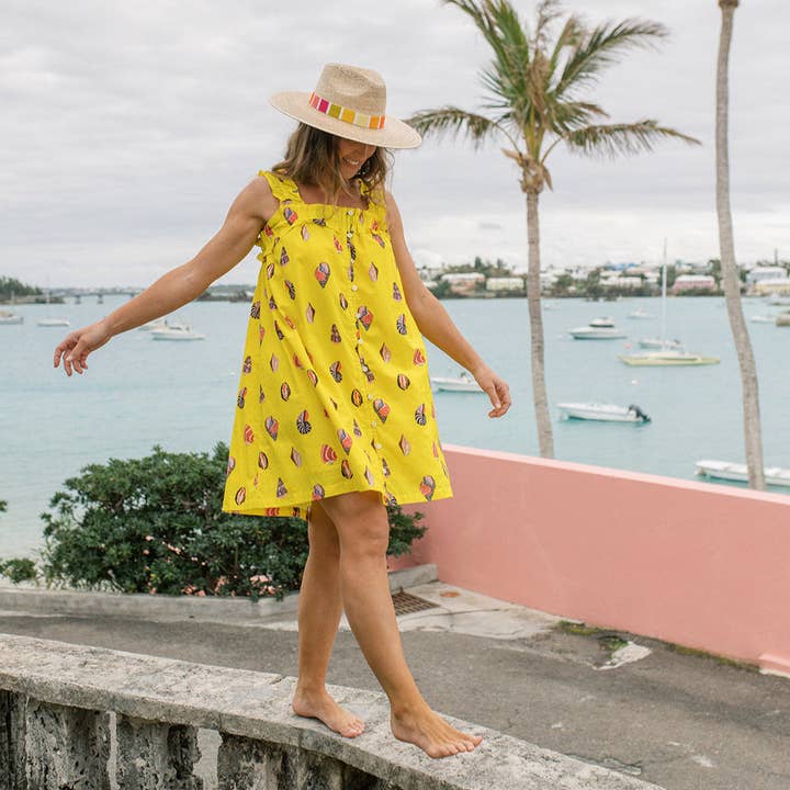 Robe courte Shell Pompano en coton avec imprimé coquillages pour la vente par Sunshine Tienda