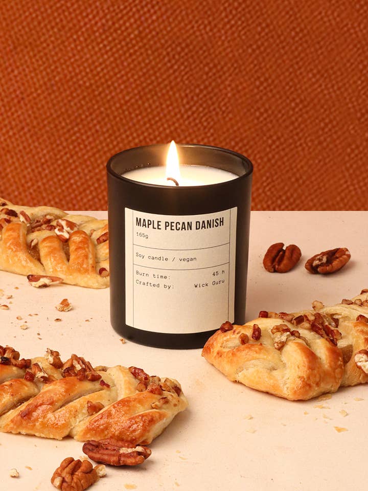 Maple Pecan Candle – Autumn Bakery Scent for Cosy Gifting for wholesale by Wick Guru