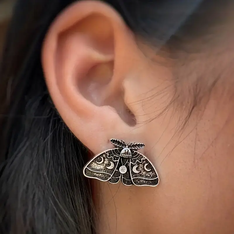Magnifique Hearts - Wholesale Stud/Post Earrings - Mystical Moth Stud Earrings, Oxidized insect Earrings 2
