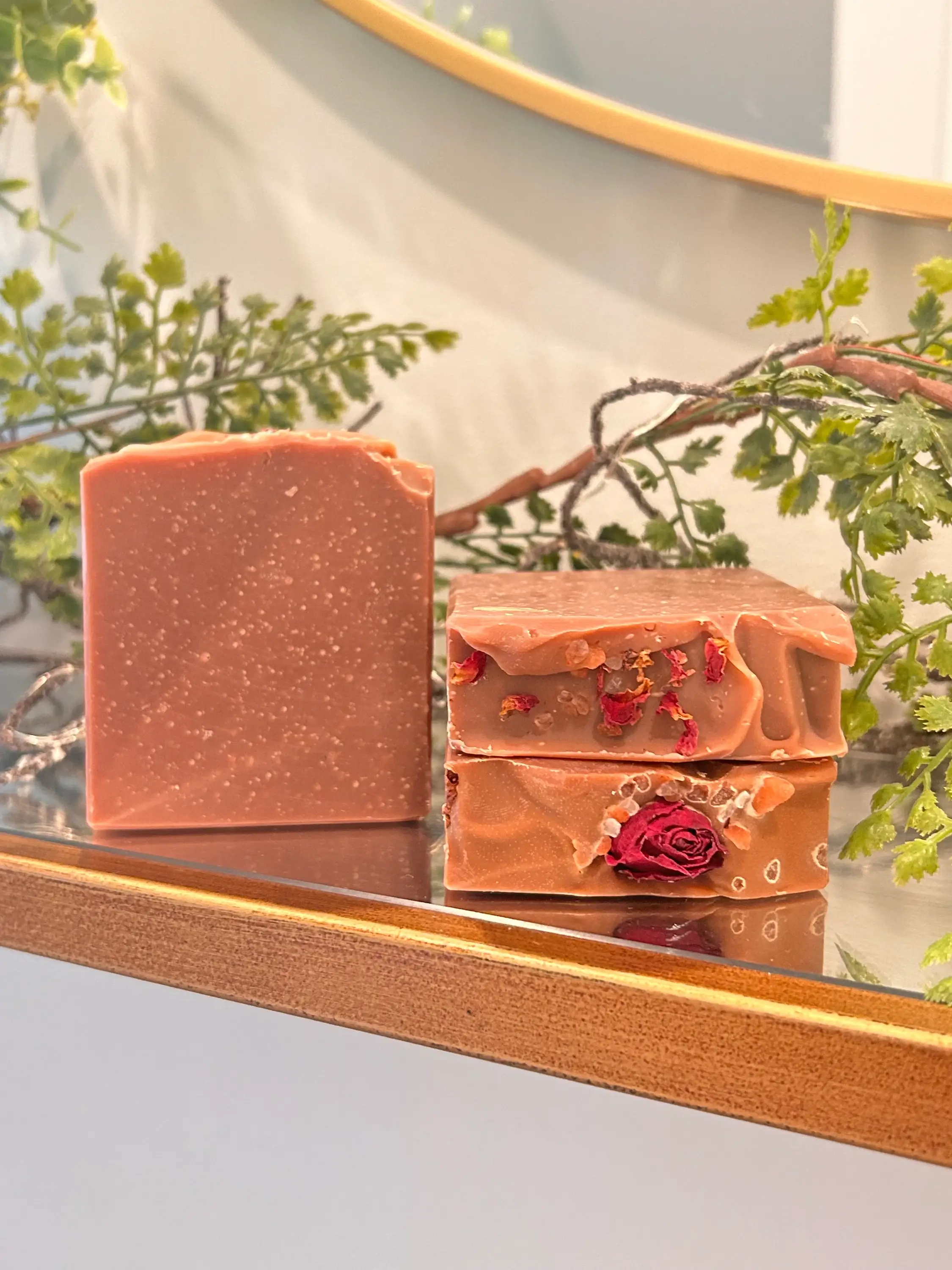 Bare Natural Soap Co – sabonete sólido por atacado – Sabonete em Barra de Sândalo com Rosa | Maine Made2