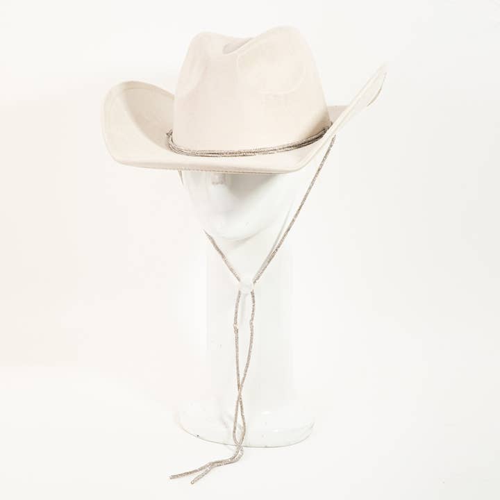 Chapeau de cowboy western à corde en strass pour la vente par Collections by Fame Accessories