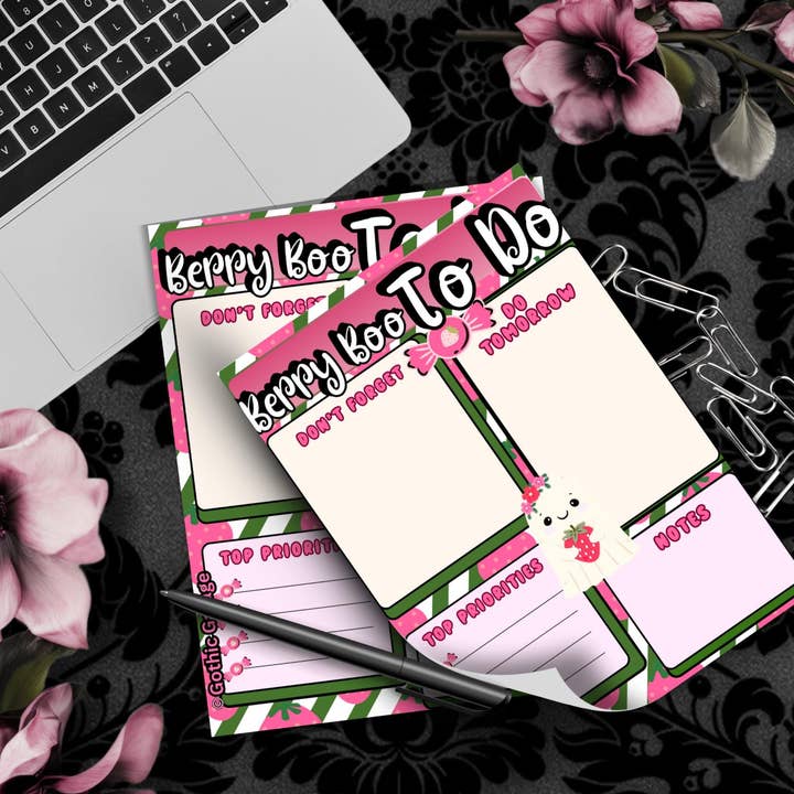 Berry Boo Att-göra-lista Anteckningsblock – Söt Jordgubbsspökepapper för Uppgifter, Prioriteringar & Anteckningar för wholesale av Gothic Garage