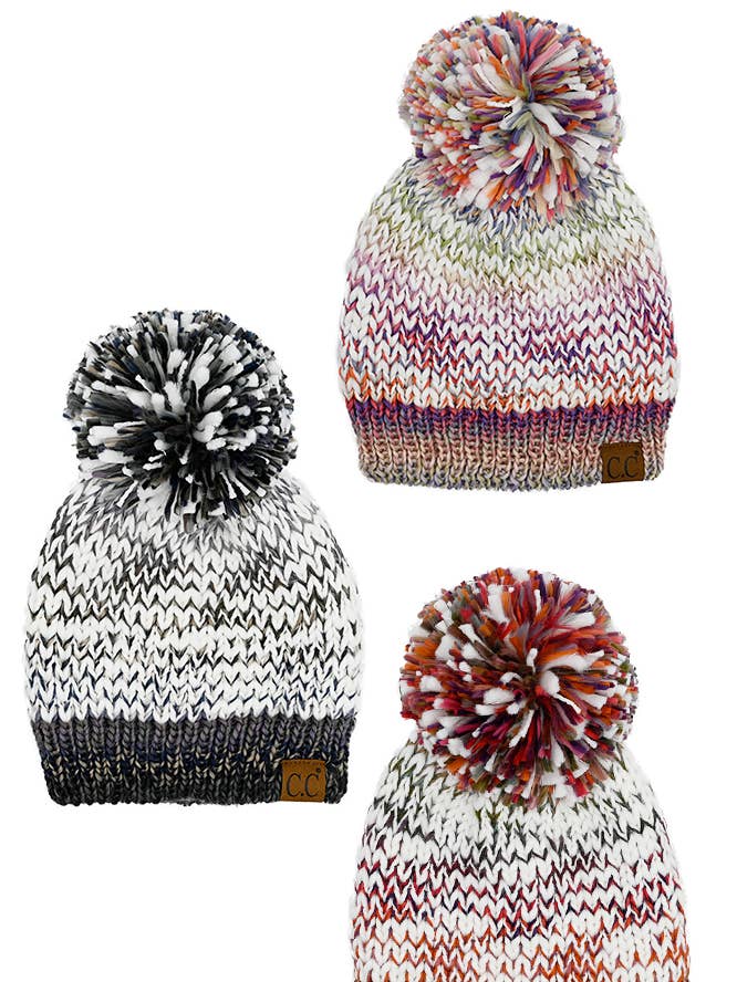 Bonnet à pompons en laine multicolore C.C pour la vente par Hana