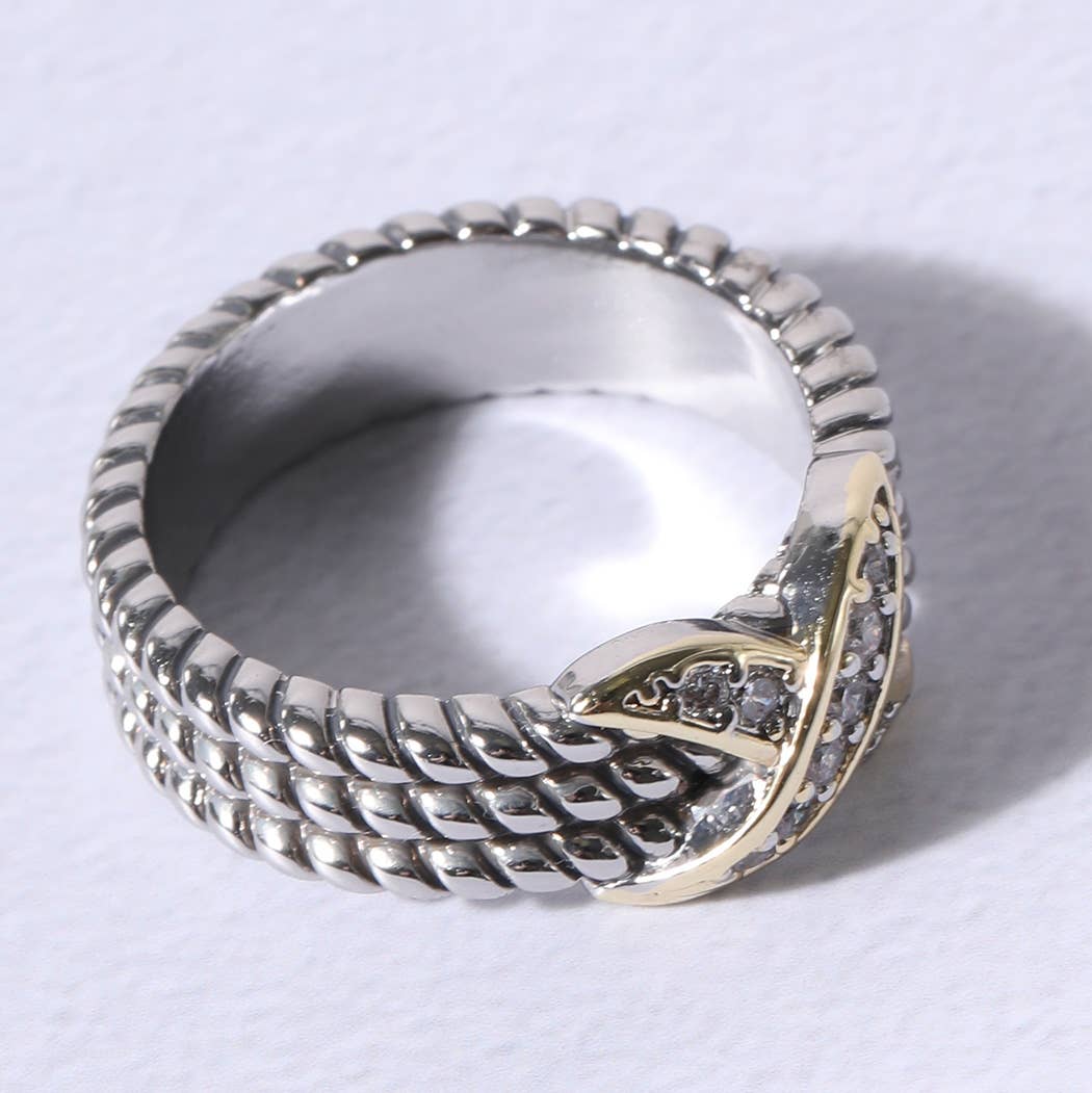 K Anello X Tripe Cable in argento dorato con pietre CZ in vendita all'ingrosso su Faire4