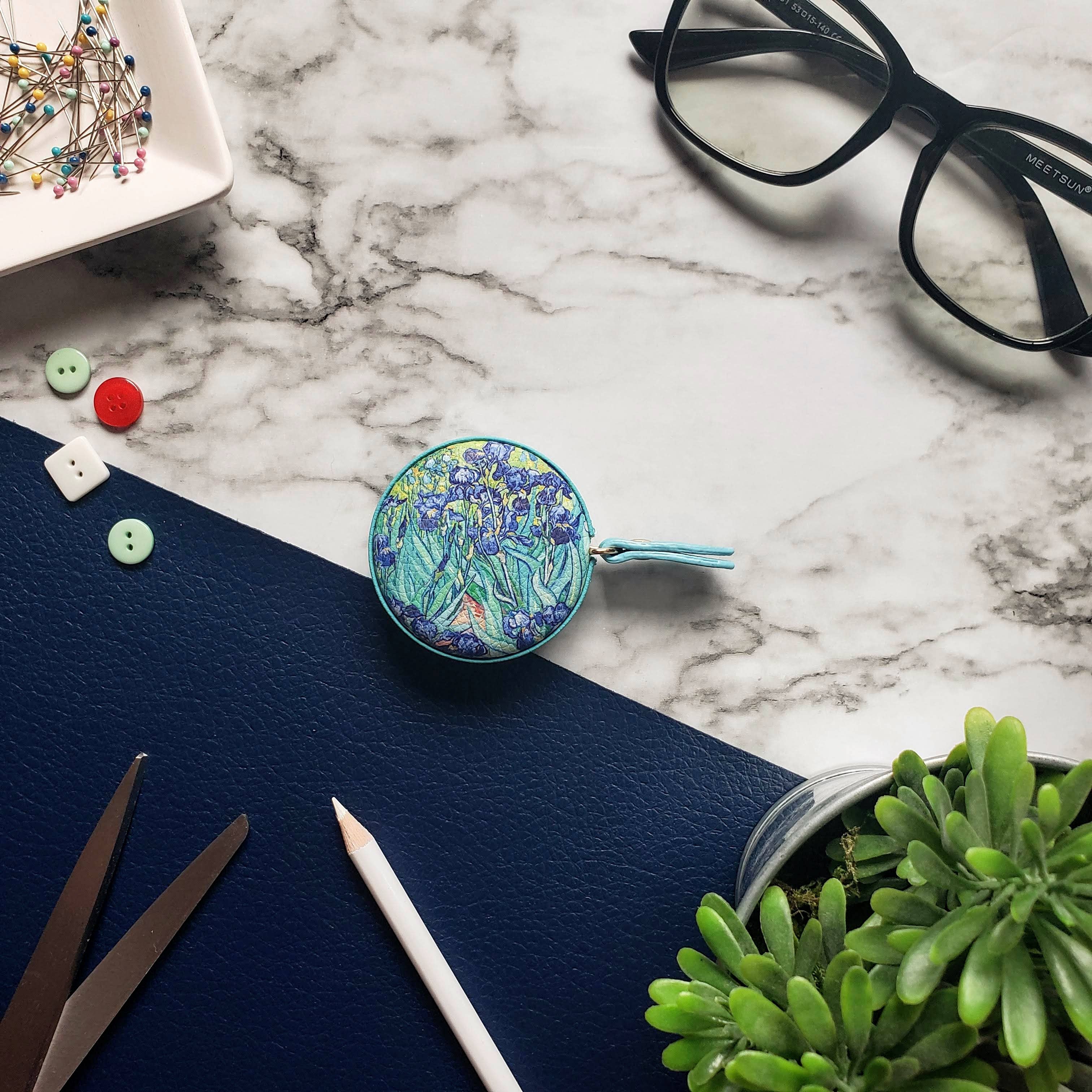 Monarque – wholesale Measuring tape – Van Gogh Irises Measuring Tape1