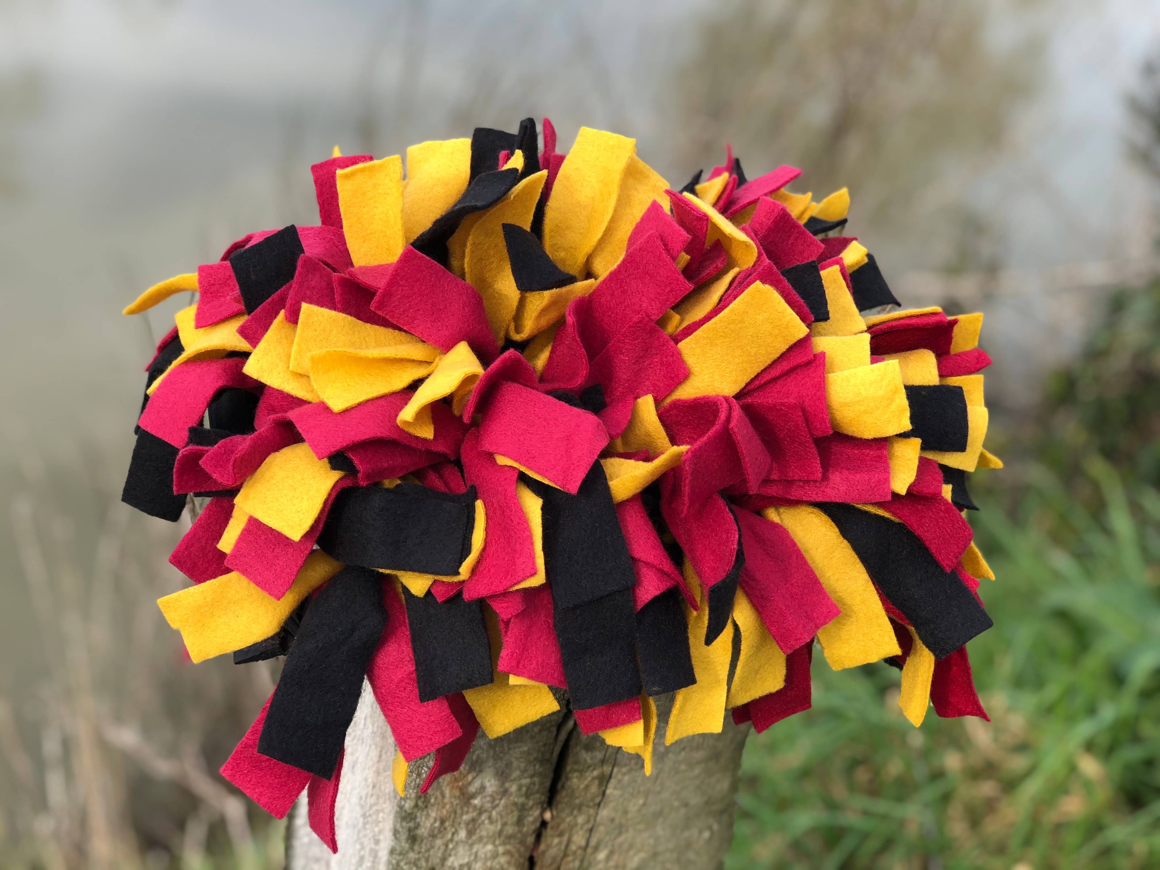 TUGS DE WOUFS EN FOLIE - Wholesale Pet Toy - Cat/Dog - Digging mat - Enrichment game for dogs and cats2