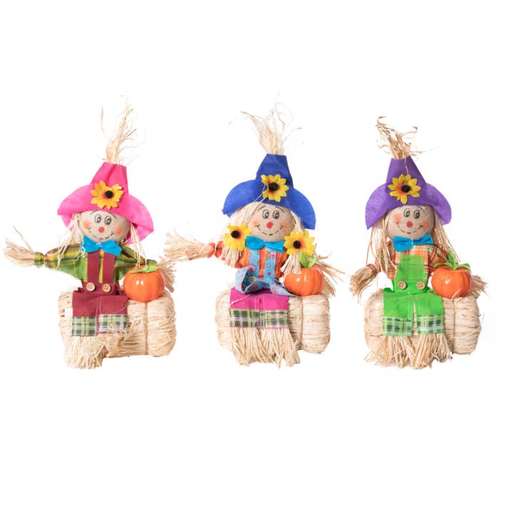 Quickway Imports - Wholesale Outdoor Ornament/Decor - Gardenised 12 Inch Sitting on Straw and Hay Bales Multicolor