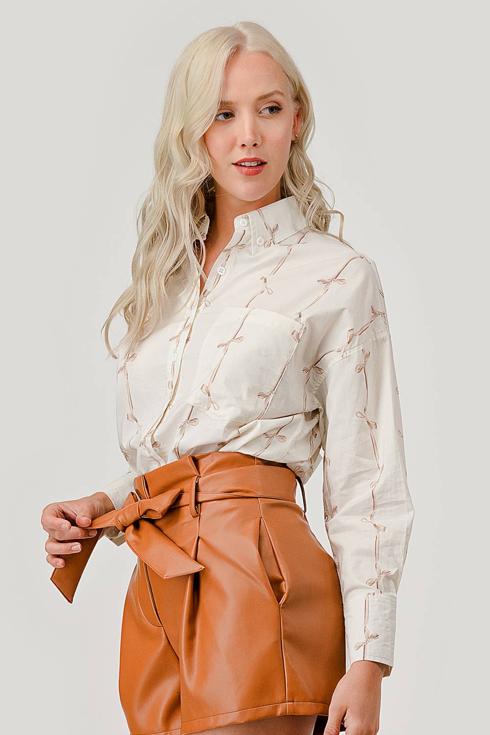 GeeGee x Lovelo - Wholesale Button Down Shirt - Women's - Ribbon Stripe Pattern Button-Up Shirt, OT5091820