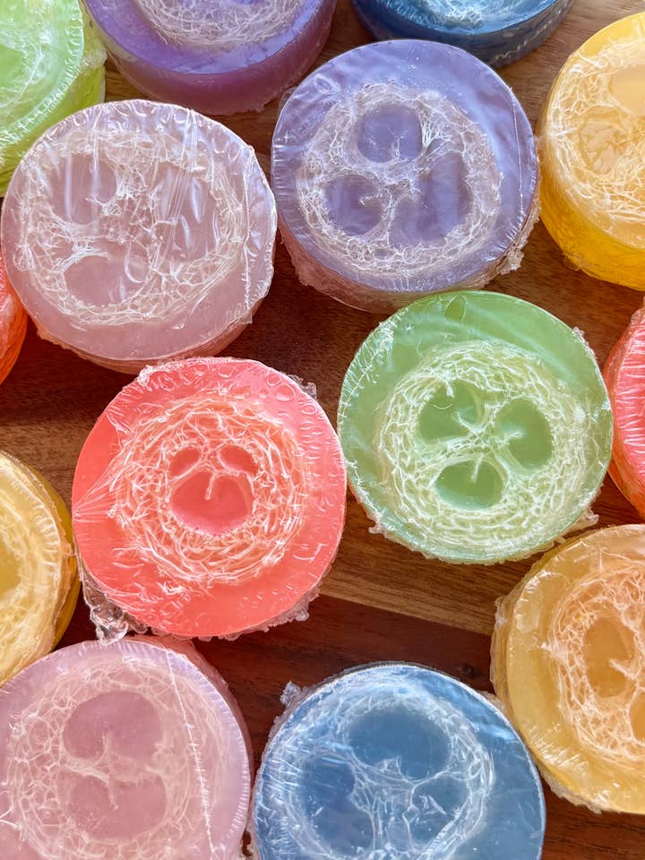 Savon artisanal au luffa - Coffret mini / voyage pour la vente par Rayne Refillery