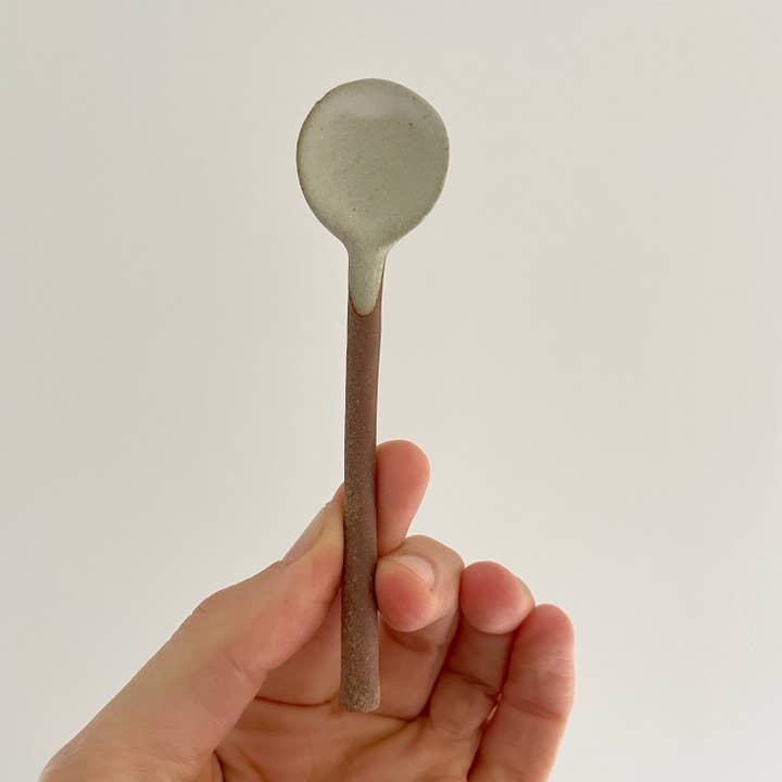 fort & field - Wholesale Kitchen Spoon - Neutral small handmade Japanese pottery coffee or tea spoon12