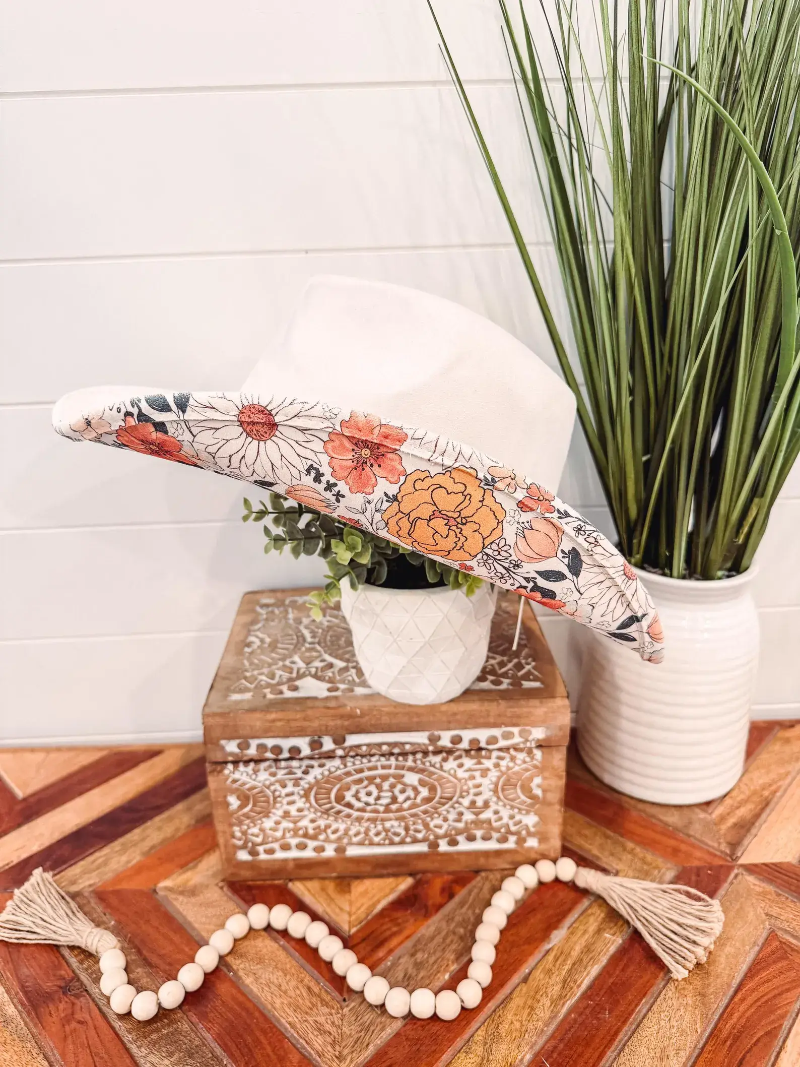 Willie & Dolly Designs - Wholesale Cowboy Hat - Women's - Floral Print Hat2