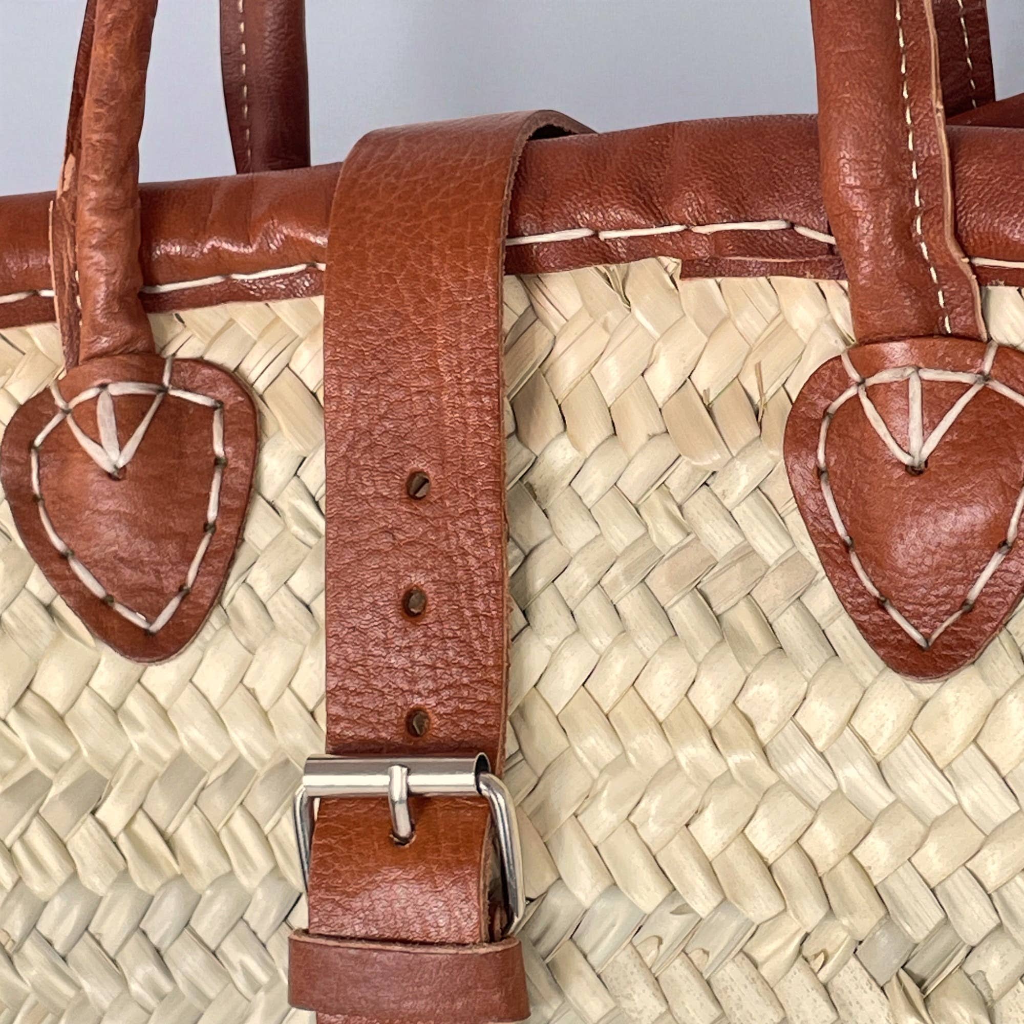 Melecraft – Großhandel Strandtaschen – Französischer Marktkorb mit Leder, Korb mit Zierschnalle11