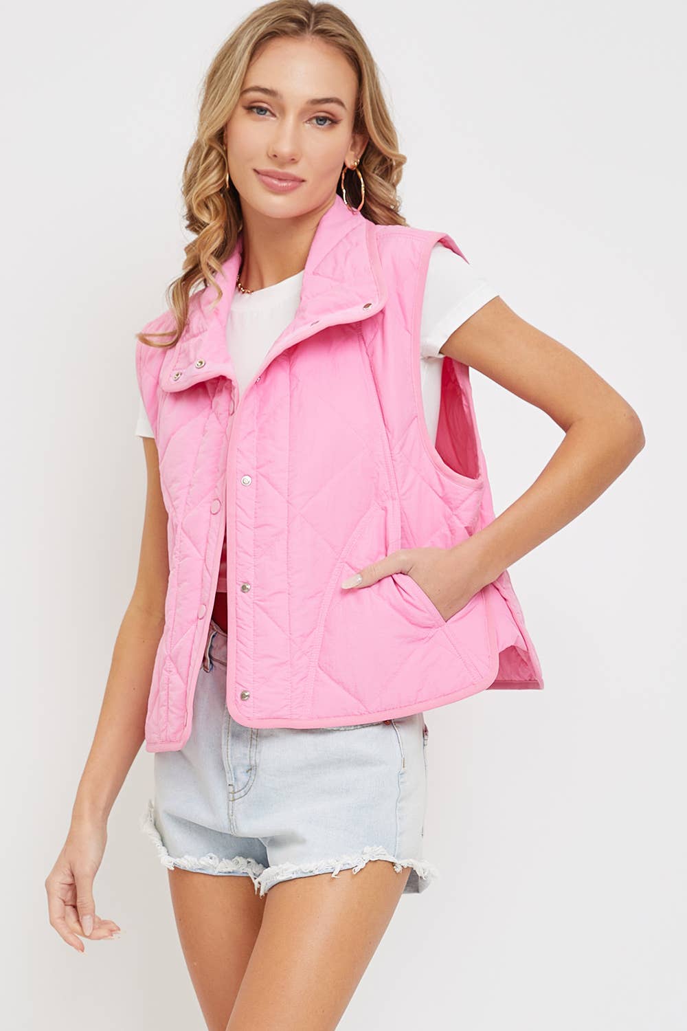 Sweet Lovely by Jen - Wholesale Outerwear Vest - Women's - QUILTED  LIGHTWEIGHT PUFFER VEST1