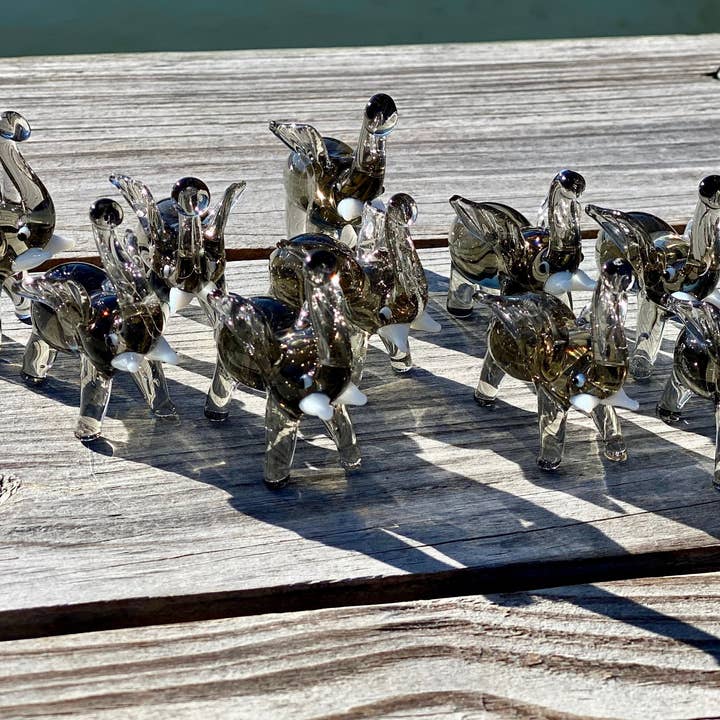 SHOPGIVECOURAGE - Wholesale Decorative Figurine - Glass Elephant Miniature Sitter Collectible Figurine