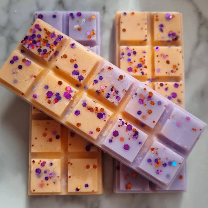 Soy Wax Melt Snap Bar – Approx. 50g for wholesale by Aka Designs