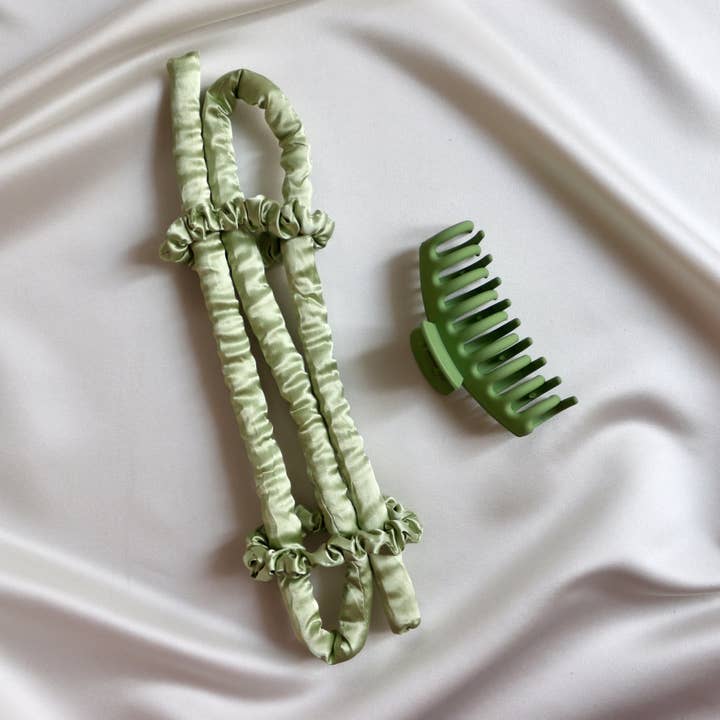 Kit mini arricciacapelli verde menta per la vendita all'ingrosso da parte di The Curls Club