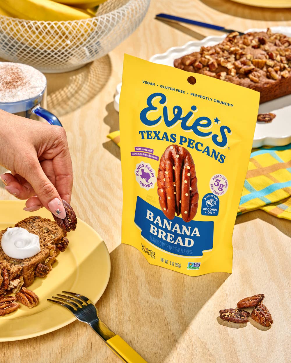 Evie's Snacks - Wholesale Nuts - Banana Bread Candied Pecans – Gourmet Valentine's Day Snack3
