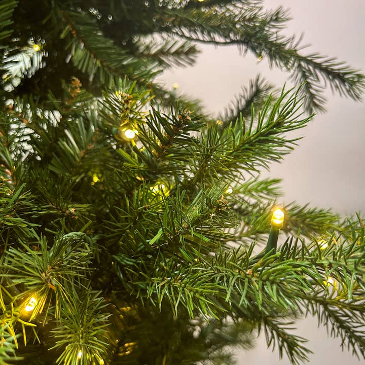 Jacobson - Wholesale Artificial Christmas Tree - 7.5ft Slim Pencil Christmas Tree - Hillside Spruce2