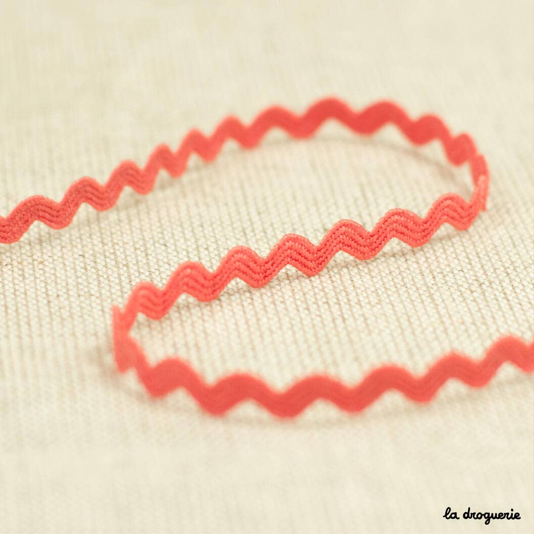 LA DROGUERIE - Wholesale Ribbon - Gift Wrapping - Small rickrack ribbon9