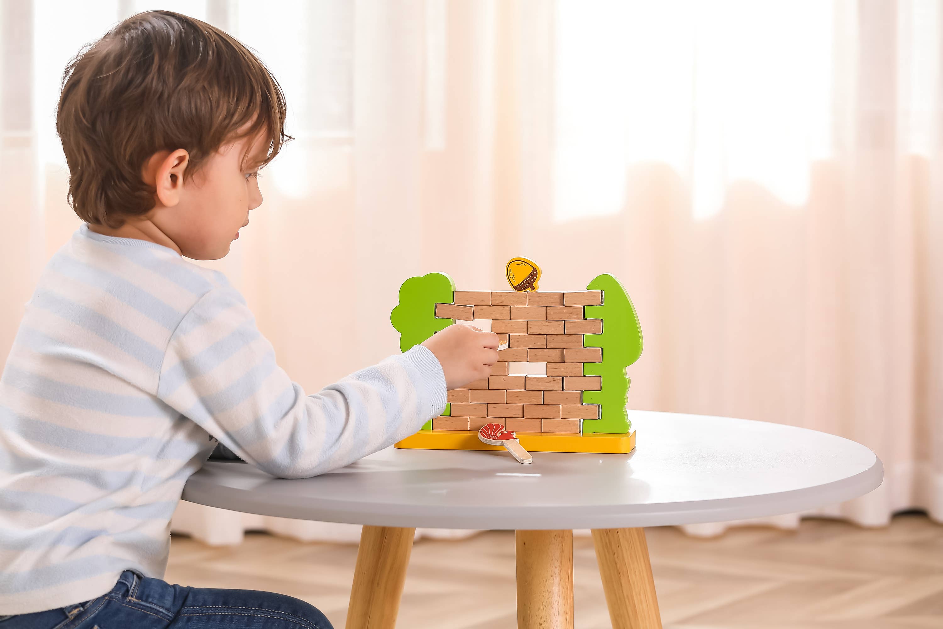 Trade Toys Limited – wholesale Wood toy – Child – Viga Steady Squirrel - Balancing Game2