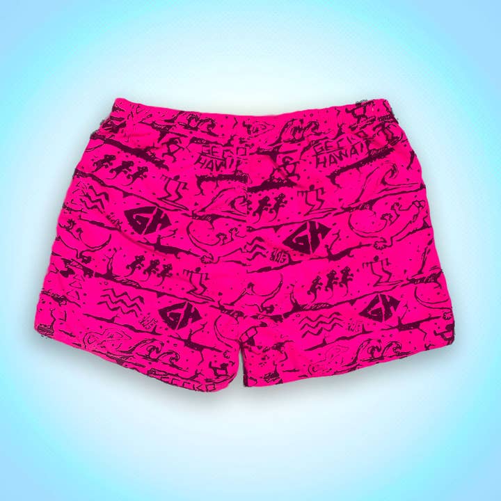 Gecko Hawaii – wholesale Swim shorts – Men′s – Iconic Gecko Wall Hot Pink Volley Shorts1