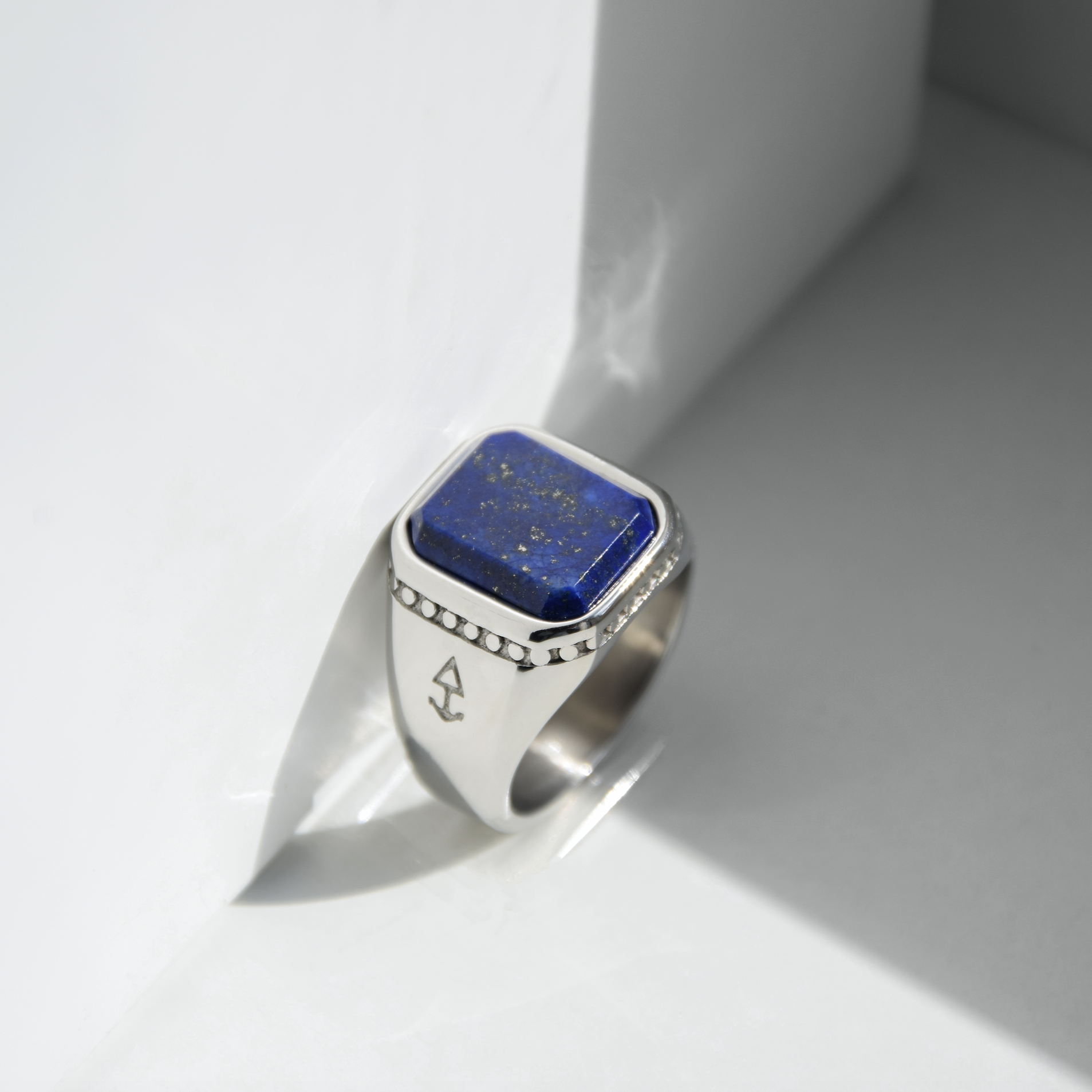 ROCK & STEEL – Großhandel Cocktail-/Statement-Ring – Ring ZEUS mit Lapislazuli0