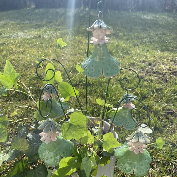 Pannonhem AB. - Wholesale Garden/Lawn Stake - Hanging Ceramic Green Miss Strawberry, Plant stake4