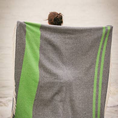 Rathbornes 1488 - Wholesale Throw Blanket - Green And Grey Cashmere And Merino Throw