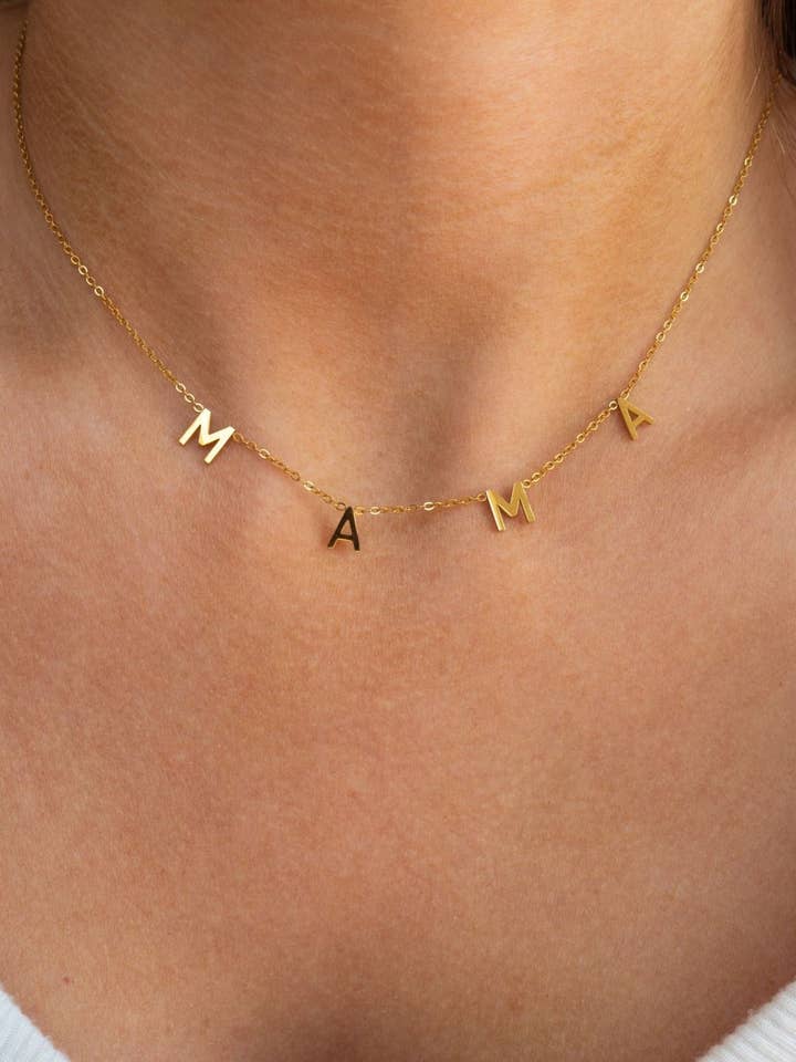 Collier Mama pour la vente par JacqMaria Jewelry