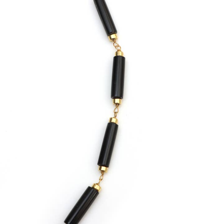 Fine Facets – Großhandel Perlenkette – Halskette aus natürlichen Edelstein-Schwarzonyx-Zylinderperlen mit Gold.