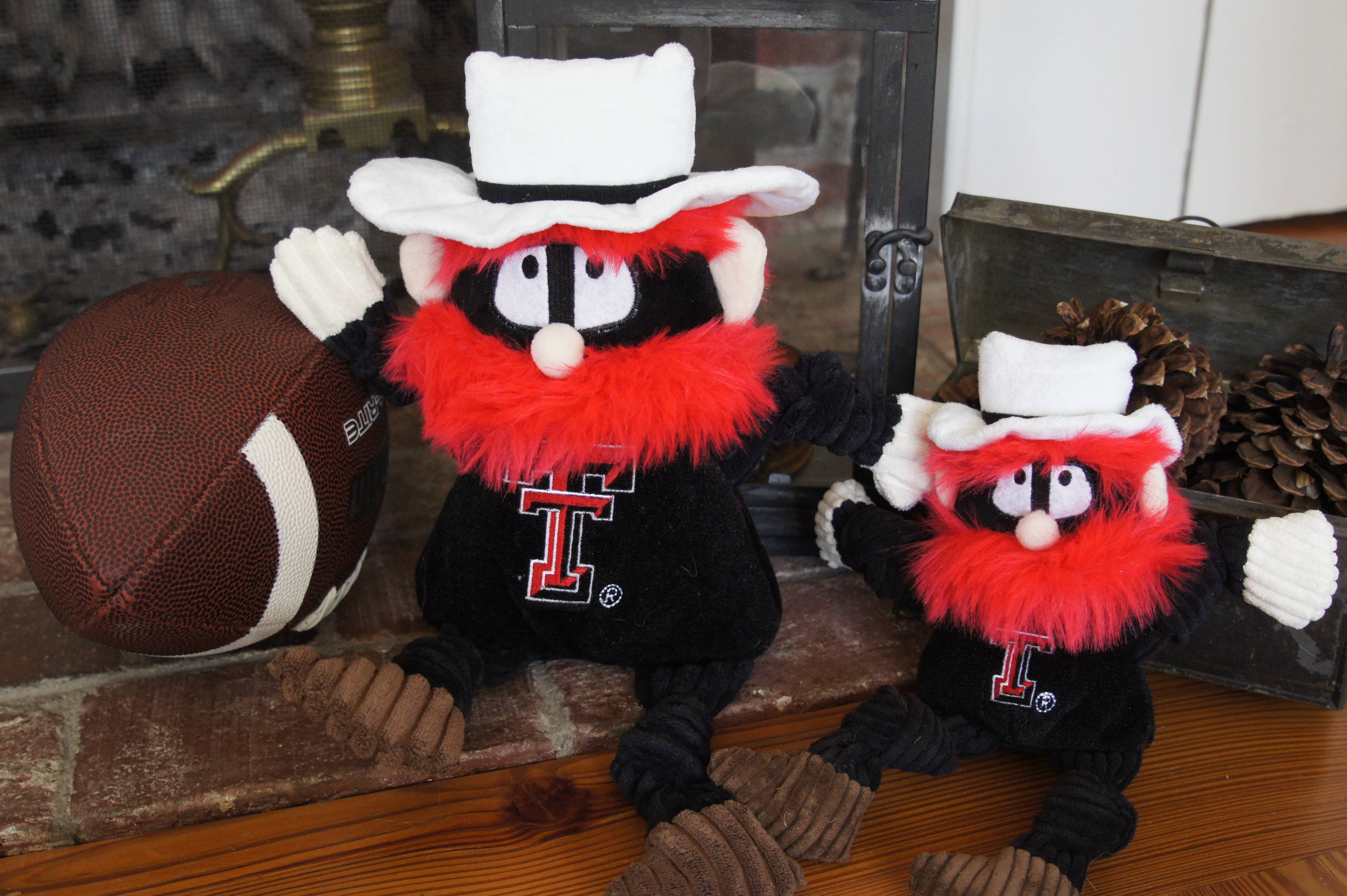 HuggleGroup - Venta al por mayor Peluche - Perros - Juguete de peluche para perros Raider Red Knottie® de la Universidad Tecnológica de Texas4